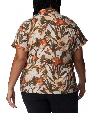 Women's Silver Ridge Utility Short Sleeve Shirt Chalk/Floriculture $21.15 Activewear